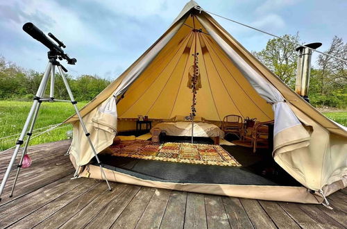 Foto 38 - Glamping in Stunning Bell Tent in Bohemia