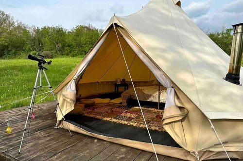 Foto 26 - Glamping in Stunning Bell Tent in Bohemia