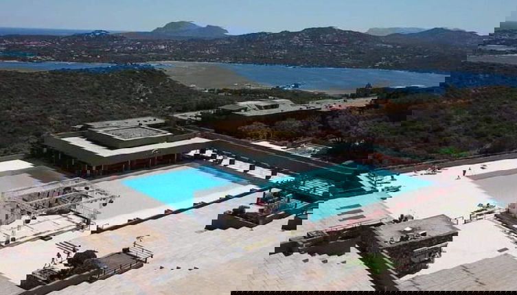 Foto 1 - Simplistic Apartment in Olbia With Garden
