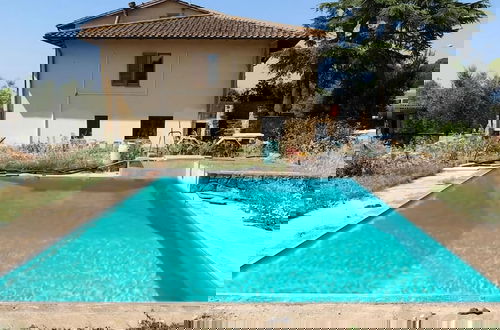 Foto 21 - Spacious and Bright House With Private Pool