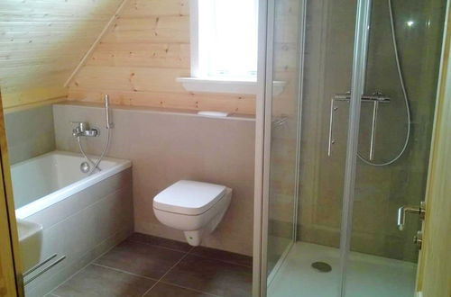 Foto 13 - Detached Holiday Home With Sauna