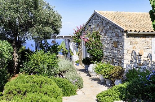 Photo 38 - Juniper House - Charming 3 bed Villa With sea View