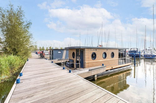 Foto 29 - Comfortable Houseboat in Volendam Marina