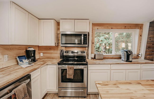 78mbr - Wood Stove - Wifi - Pets Ok - BBQ - Sleeps 6 - Foto 24