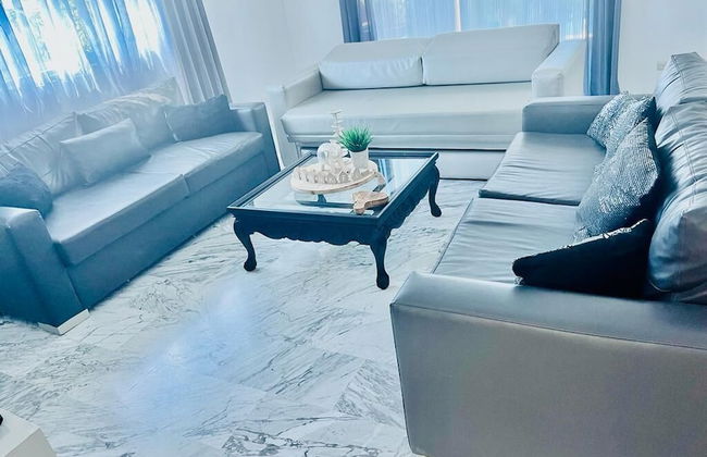 2 Minutes Walk to Beach Huge 3 bdrm Condo with Pool - Foto 51