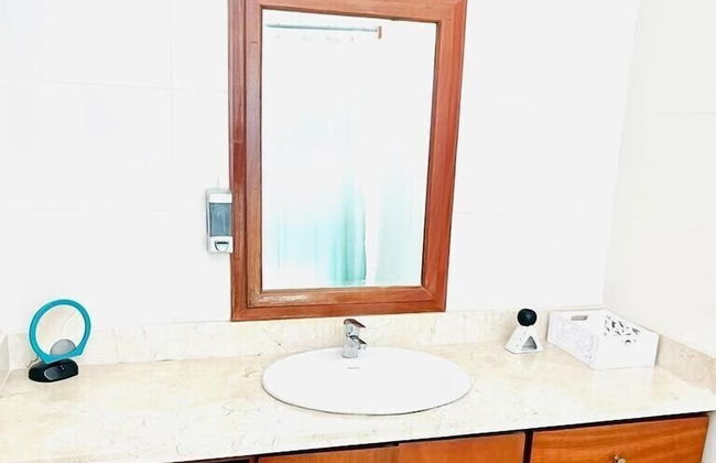 2 Minutes Walk to Beach Huge 3 bdrm Condo with Pool - Foto 67