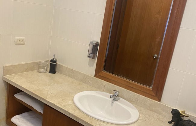 2 Minutes Walk to Beach Huge 3 bdrm Condo with Pool - Foto 62