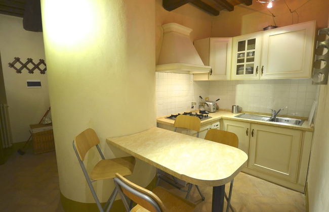 Apartment in the Village With air Conditioning - Photo 10