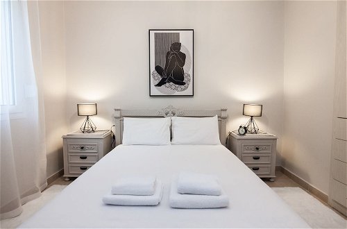 Photo 10 - Beautiful 2 bedrooms apt at Filothei