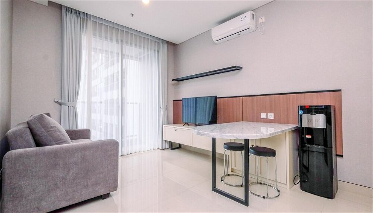 Foto 1 - Nice And Strategic 1Br At Ciputra World 2 Apartment