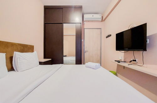 Photo 5 - Minimalist And Comfort Design 2Br At Akasa Pure Living Bsd Apartment