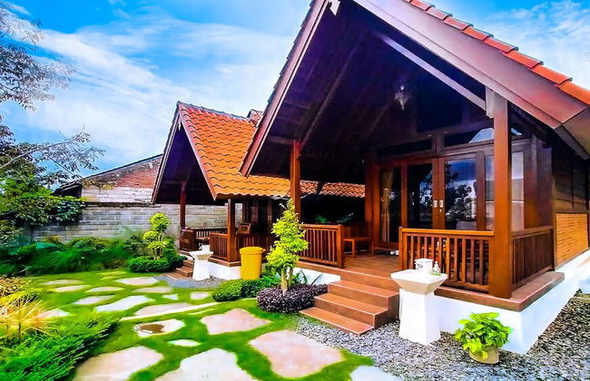 Andung Andung Villa and Resto - Foto 16