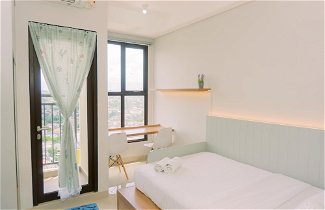 Foto 3 - Good Deal And Simply Look Studio Room At Transpark Bintaro Apartment