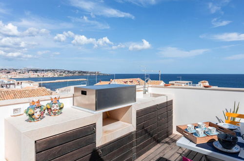 Photo 5 - Mirror Apartment With Seaview Terrace