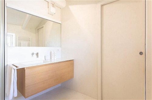Photo 15 - Mirror Apartment With Seaview Terrace