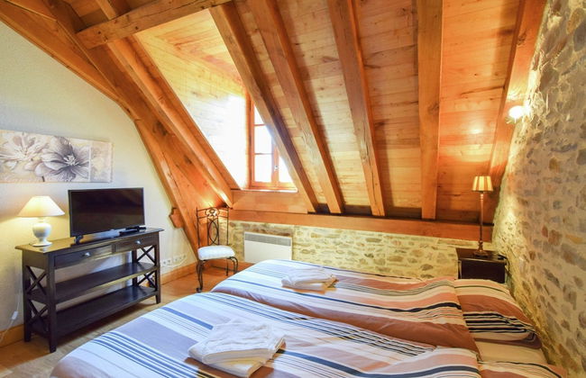 Elegant Villa in Saint-medard - Foto 4