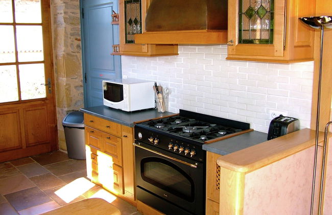 Elegant Villa in Saint-medard - Foto 9