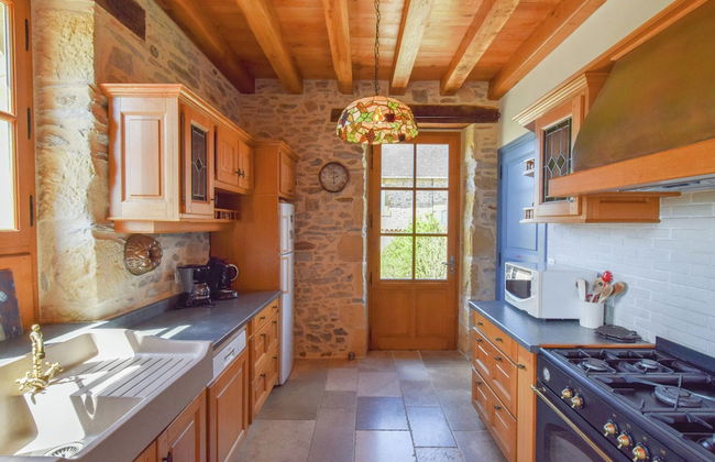 Elegant Villa in Saint-medard - Foto 7