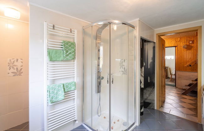 Lodge in Bohemia With Sauna and Bubble Bath - Foto 25