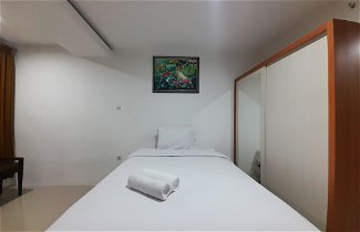 Foto 1 - Homey And Comfort Stay Studio At Green Park Yogyakarta Apartment