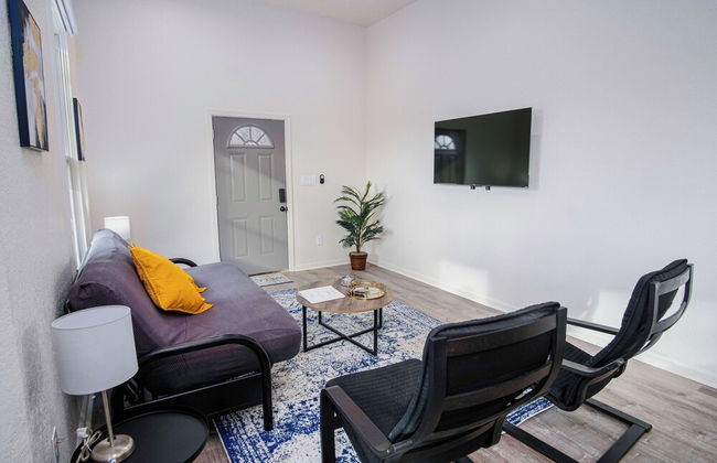 Magnificent 4BR Near Famous Riverwalk and Downtown - Foto 12