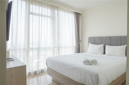 Foto 3 - Elegant And Comfy 2Br With Private Lift At Menteng Park Apartment