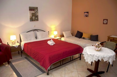 Photo 3 - Holiday Studio Apartment Tonia - Pelekas Beach, Corfu