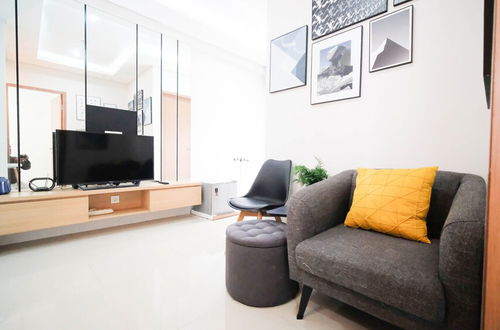 Foto 15 - Minimalist And Beautiful 1Br With Extra Room At Pavilion Permata Apartment