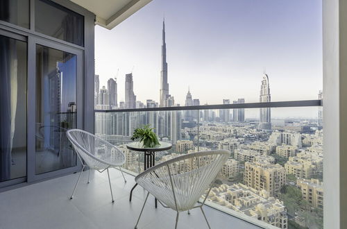 Photo 38 - Spacious Art Deco Apt with Burj,Canal Views