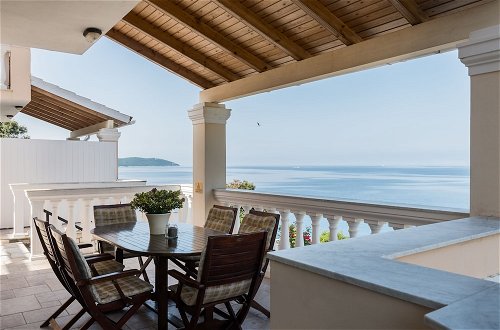 Foto 25 - Four-Bedroom Villa Alexandros by Konnect, Private Pool & SeaView
