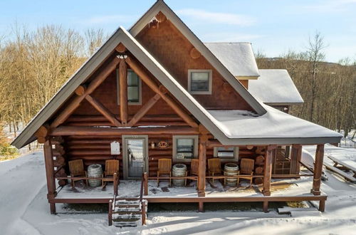 Photo 1 - ON Trail Gorgeous Real log Home