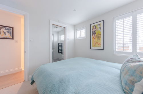 Foto 4 - Stunning 2 Bedroom Flat With a Garden in Barnes