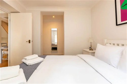 Photo 1 - Lovely 1 Bedroom Apartment in Colourful Notting Hill