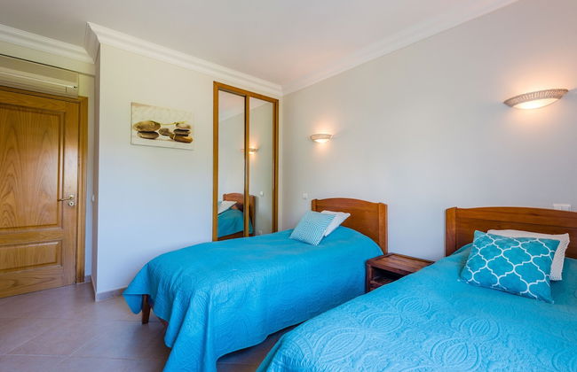 Fairviews Village Boavista Resort Lagos - Photo 3