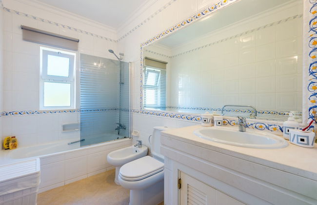 Fairviews Village Boavista Resort Lagos - Photo 15