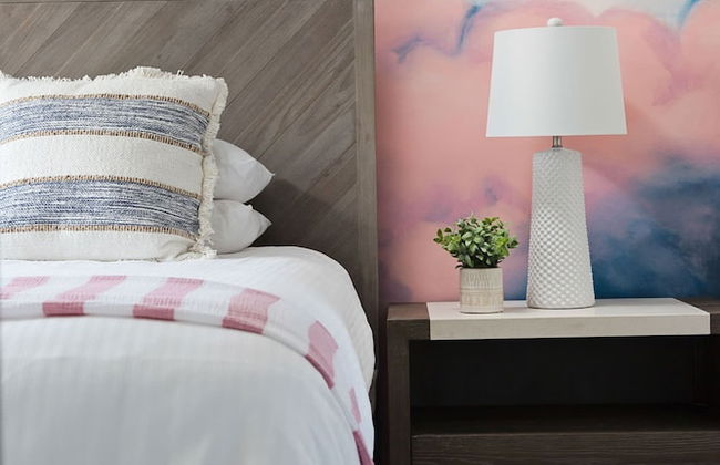 New! Modern King Suite Steps to the Beach! - Foto 9