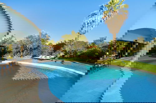 Foto 40 - Luxury Private Family Villa W/ S-Pool Ac & Parking