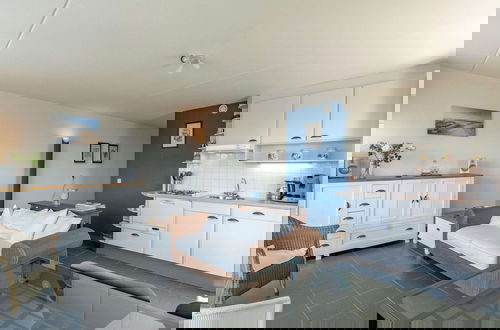 Photo 14 - Apartment With a View of Dunes of Groote Keeten