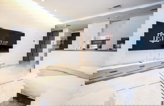 Foto 3 - Elite LUX Holiday Homes - 2BR Suite of Elegance in Business Bay Dubai