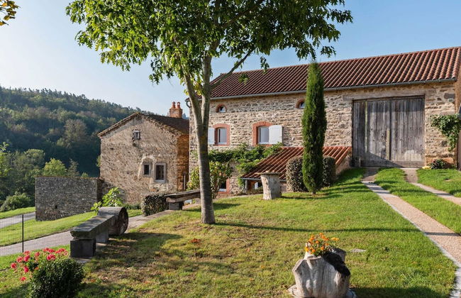 Holiday Home in Saint-beauzire With Garden and Private Terrace - Foto 1