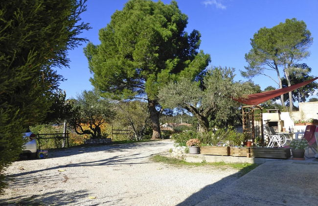 Holiday Cottage With Private Terrace, Bellegarde - Foto 43