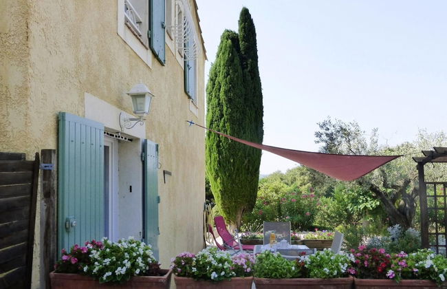 Holiday Cottage With Private Terrace, Bellegarde - Foto 39