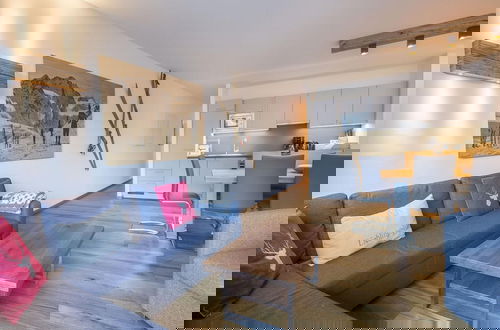 Foto 61 - Modern Apartment With Balcony and Access to Sauna
