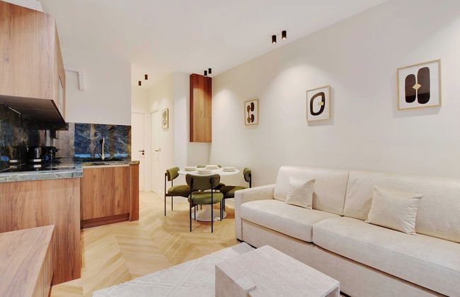 Brand New Home in the Heart of Latin Quarter - Foto 1
