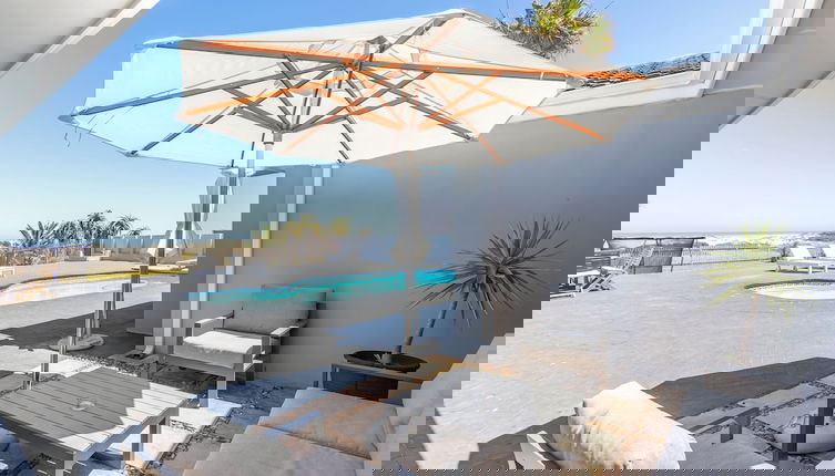 Photo 1 - Beachfront, Private Pool, Pizza Oven, Pool Table, Fast Internet, Family Friendly