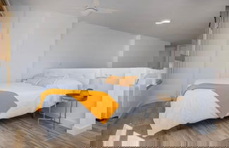 Photo 2 - Vive la Vila Cozy Apartment by the Beach