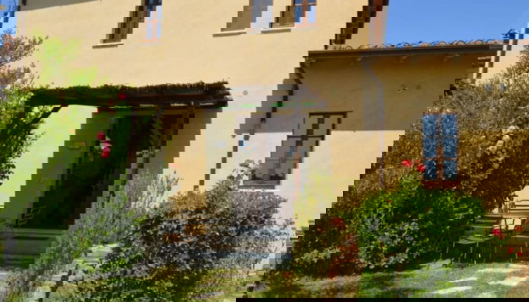 Photo 1 - Cozy Tuscan Countryside Escape