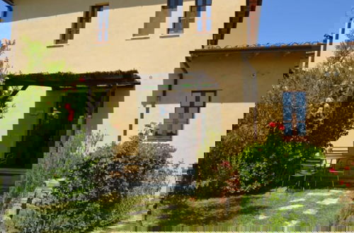 Photo 1 - Cozy Tuscan Countryside Escape