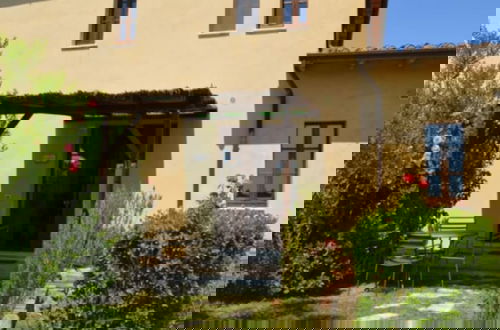 Photo 8 - Cozy Tuscan Countryside Escape