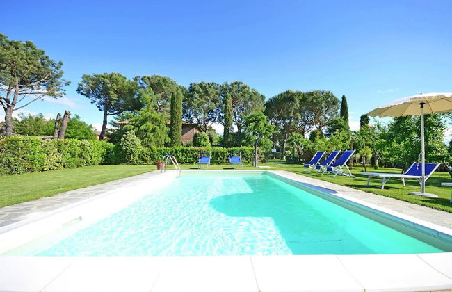 Villa in Tuscany With Pool Near Cortona - Foto 1